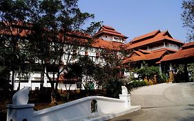 Life Up Resort And Spa